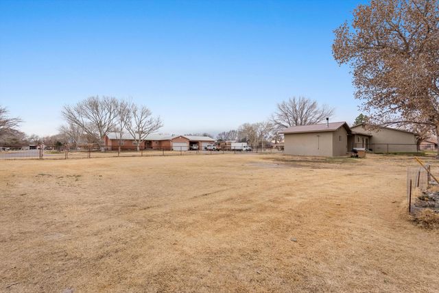 1025 Sandra Lane, Bosque Farms, NM 87068