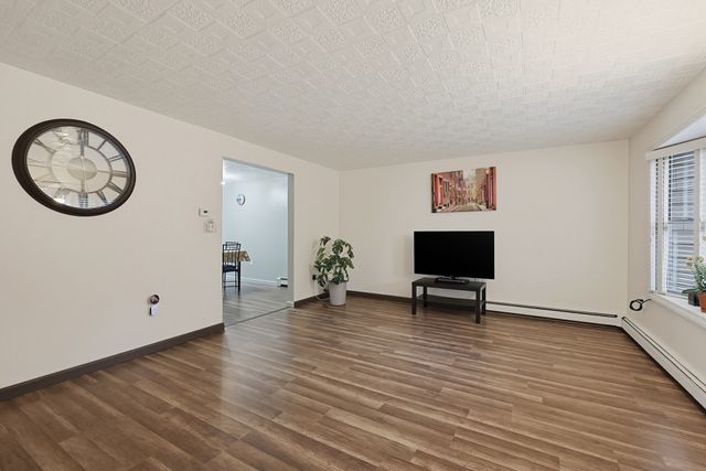 14 Anderson Way 14, Malden, MA 02148