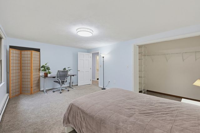 14 Anderson Way 14, Malden, MA 02148