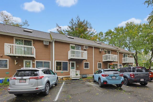14 Anderson Way 14, Malden, MA 02148