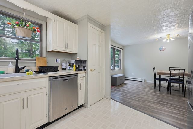14 Anderson Way 14, Malden, MA 02148