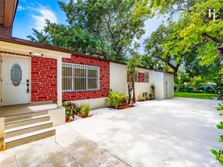 3228 NW 11th Ave, Miami, FL 33127