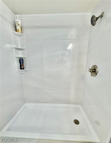 1724 Pine Valley DR 308, Fort Myers, FL 33907