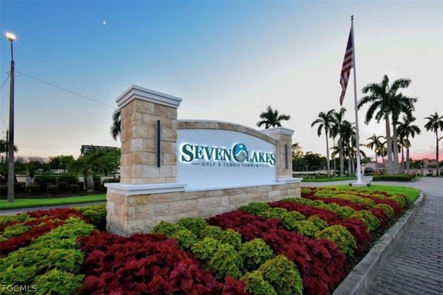 1724 Pine Valley DR 308, Fort Myers, FL 33907