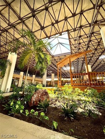 1724 Pine Valley DR 308, Fort Myers, FL 33907