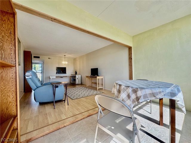 1724 Pine Valley DR 308, Fort Myers, FL 33907