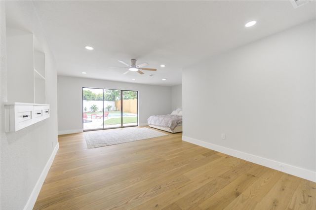 12002 S Circle Drive, Houston, TX 77071
