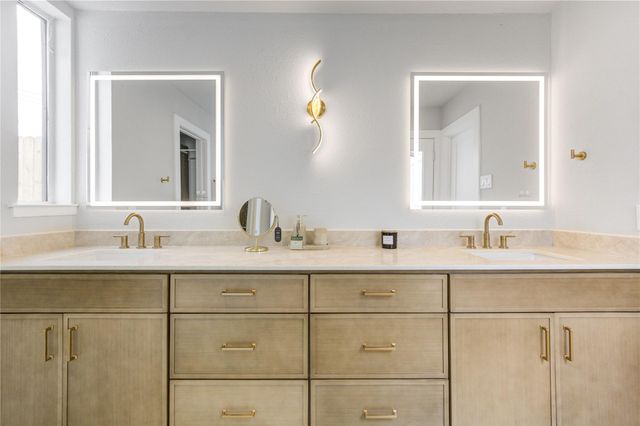 12002 S Circle Drive, Houston, TX 77071