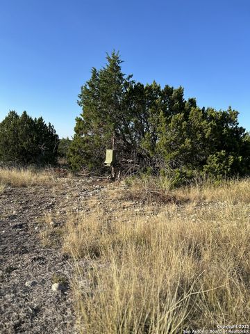 840 sd 23040, Rocksprings, TX 78880