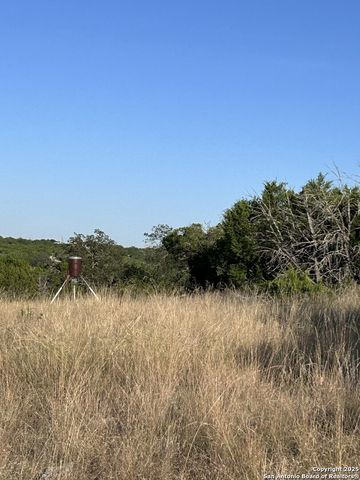 840 sd 23040, Rocksprings, TX 78880