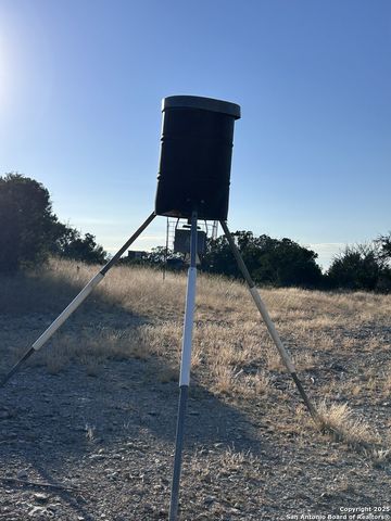 840 sd 23040, Rocksprings, TX 78880