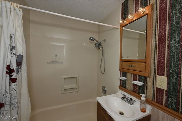 3822 Westview Avenue NW, Canton, OH 44709