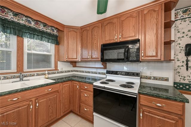 3822 Westview Avenue NW, Canton, OH 44709