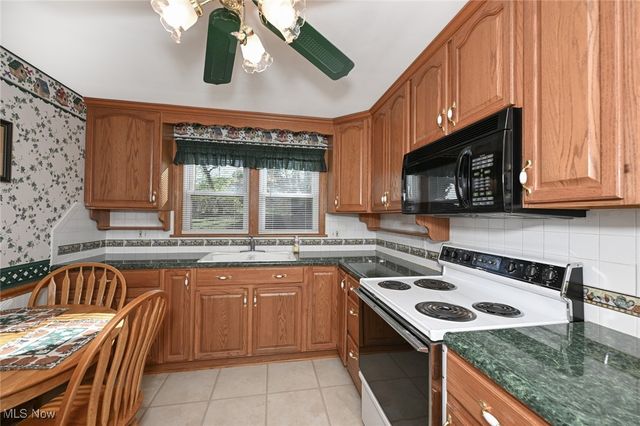 3822 Westview Avenue NW, Canton, OH 44709