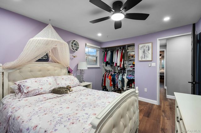 19 Corvette Road, Selden, NY 11784