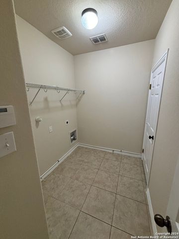 2114 Baltic Stream, San Antonio, TX 78251