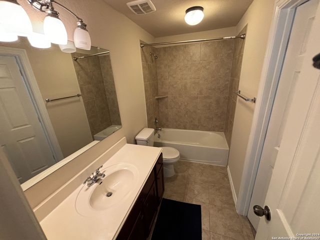 2114 Baltic Stream, San Antonio, TX 78251