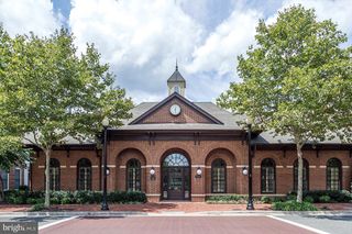 708 DAY LN, Alexandria, VA 22314