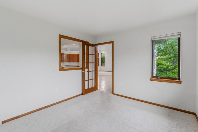 N8244 Ashberry AVENUE, Fond Du Lac, WI 54937