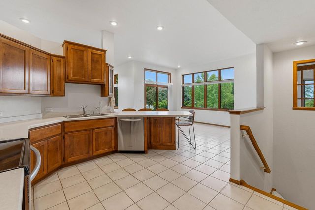 N8244 Ashberry AVENUE, Fond Du Lac, WI 54937