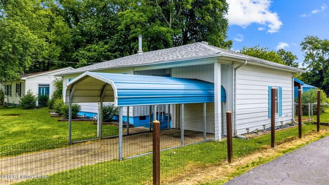 10317 Grafton Hall Rd, Louisville, KY 40272