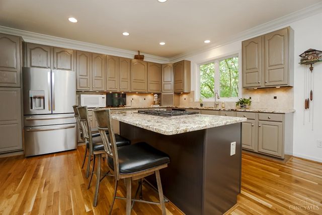1323 Thornbird Drive, Anderson Twp, OH 45230