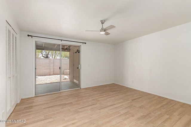 6 E Madrid Drive, Tucson, AZ 85704