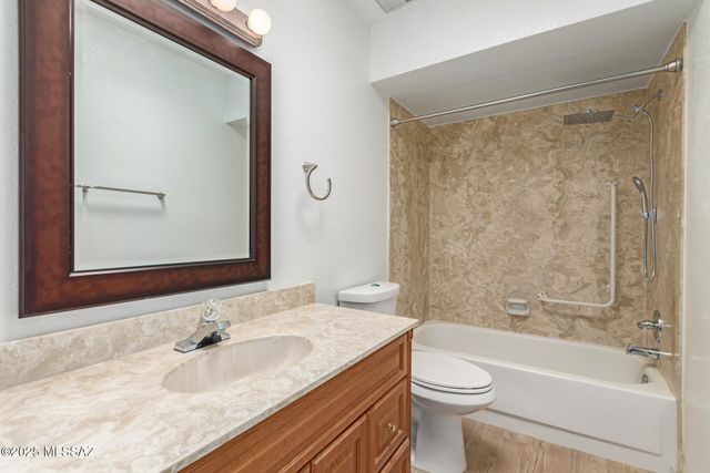 6 E Madrid Drive, Tucson, AZ 85704