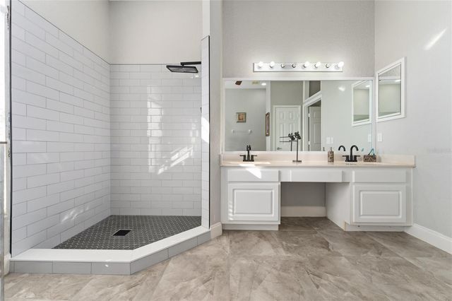 529 VIA DEL SOL DRIVE, Davenport, FL 33896