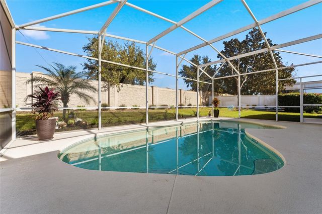 529 VIA DEL SOL DRIVE, Davenport, FL 33896