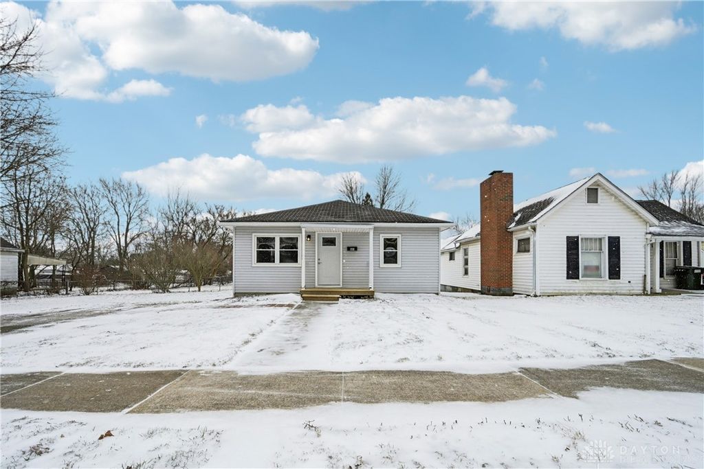 581 Washington Avenue, Urbana, OH 43078