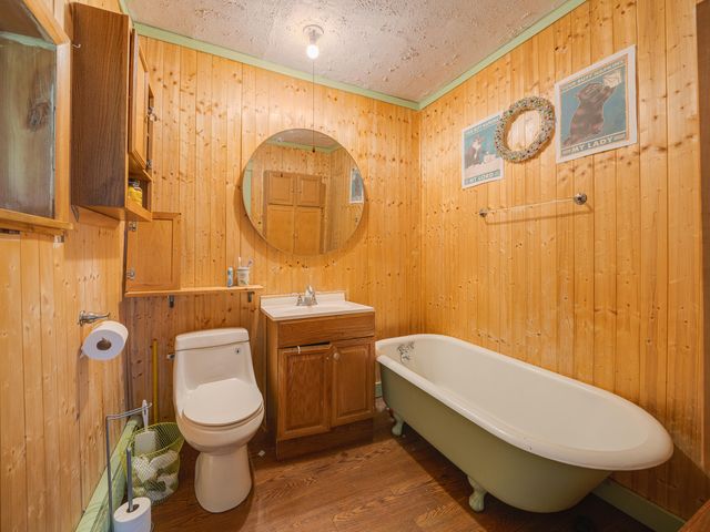 20 Broad Street, Tupper Lake, NY 12986