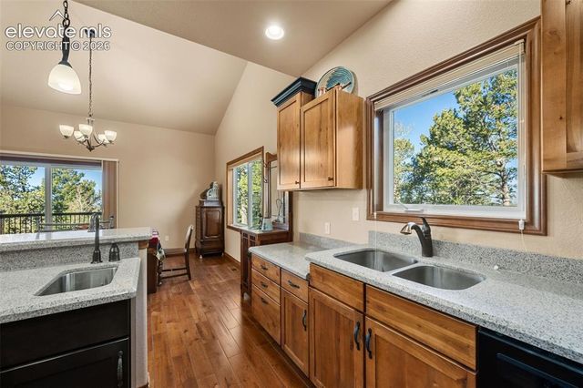 131 Paradiso Road, Divide, CO 80814