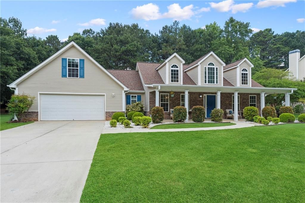 517 Annslee Lane, Loganville, GA 30052