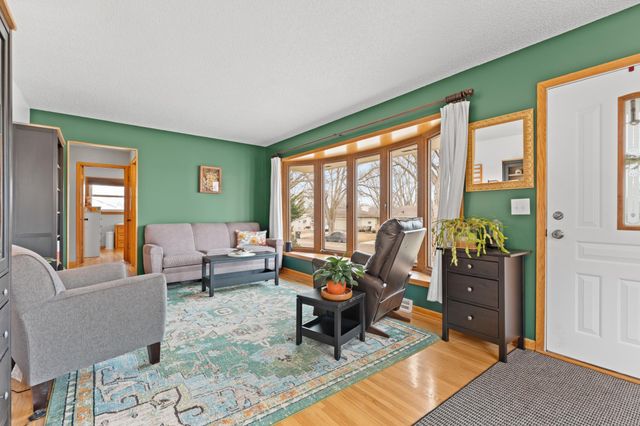 932 24th Street NW, Rochester, MN 55901