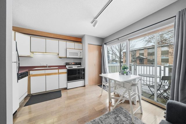 124 Beech Street, Traverse City, MI 49684