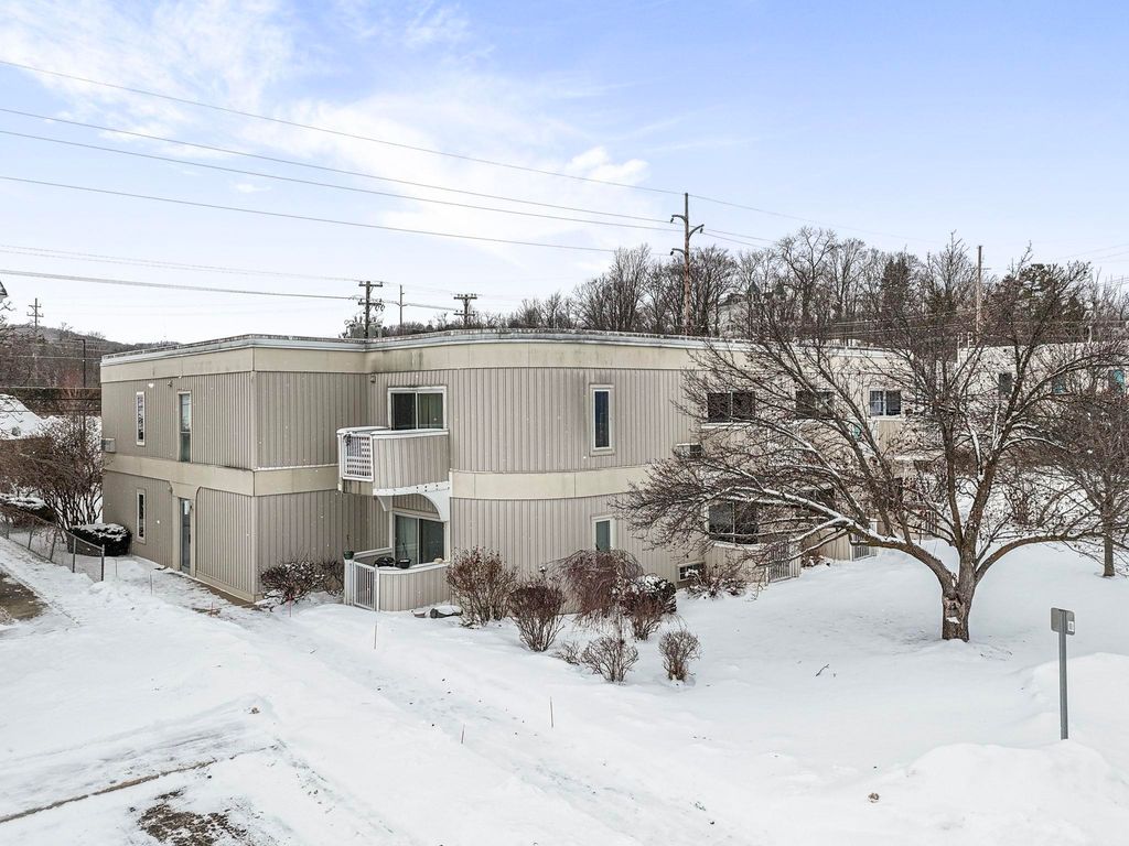 124 Beech Street, Traverse City, MI 49684