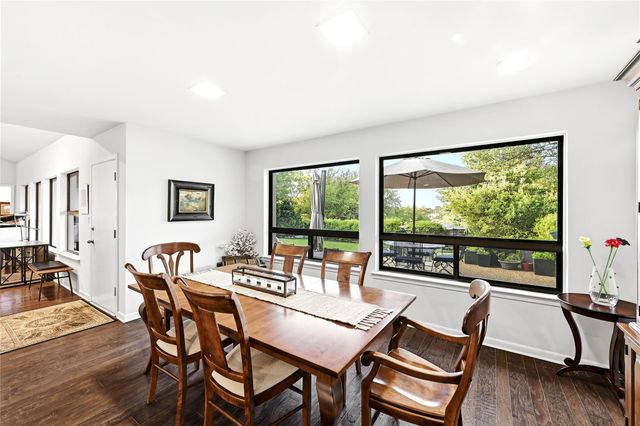 105 Melody ST, Lakeway, TX 78734