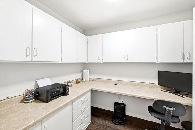 105 Melody ST, Lakeway, TX 78734