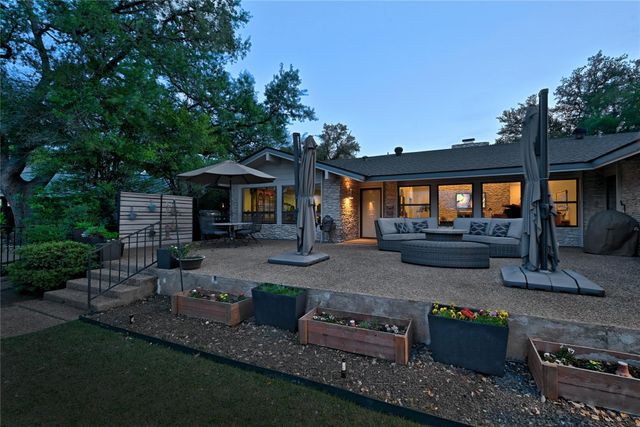 105 Melody ST, Lakeway, TX 78734