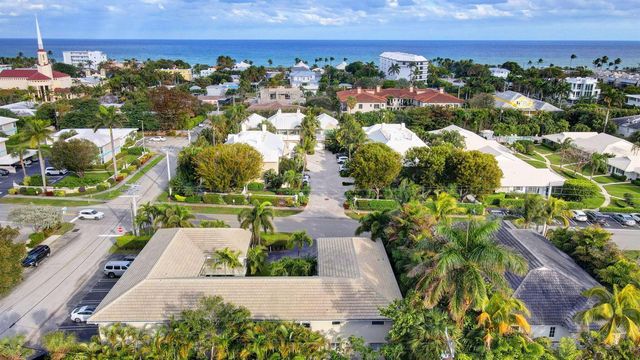 100 Venetian Drive 3, Delray Beach, FL 33483