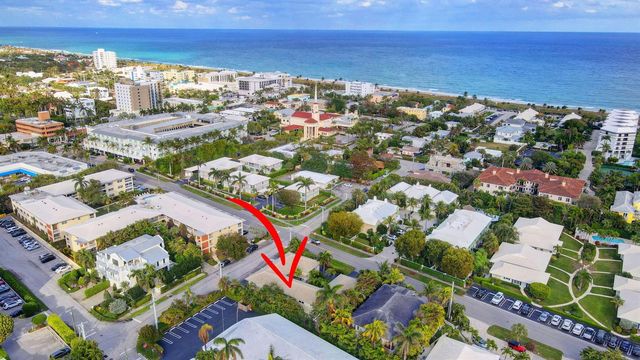 100 Venetian Drive 3, Delray Beach, FL 33483