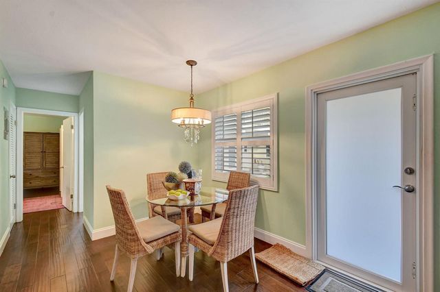 100 Venetian Drive 3, Delray Beach, FL 33483