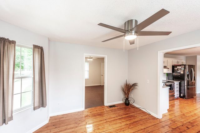 3538 Armstrong Rd, Springfield, TN 37172