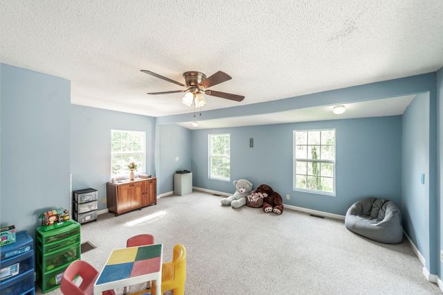 3538 Armstrong Rd, Springfield, TN 37172