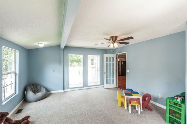 3538 Armstrong Rd, Springfield, TN 37172