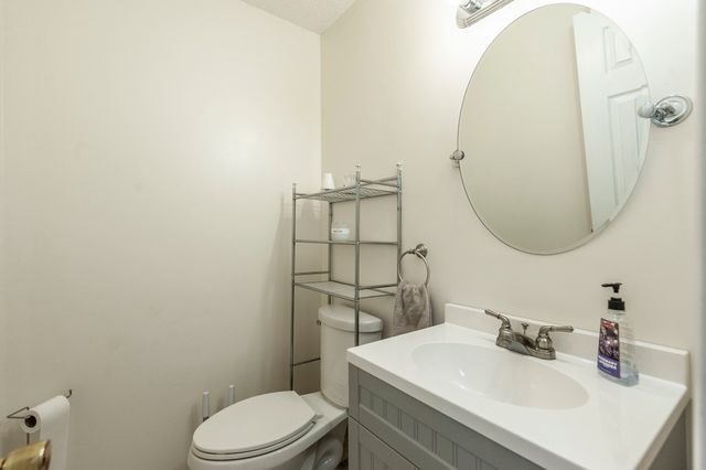 3538 Armstrong Rd, Springfield, TN 37172