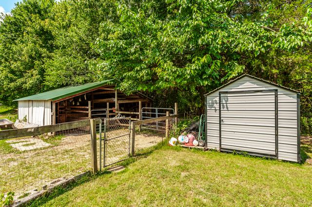 3538 Armstrong Rd, Springfield, TN 37172