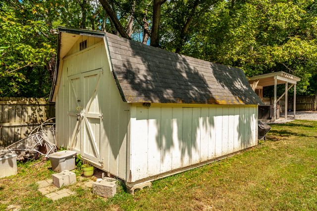 3538 Armstrong Rd, Springfield, TN 37172