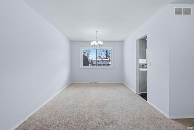 4022 W Glen Oaks Drive, Bloomington, IN 47403